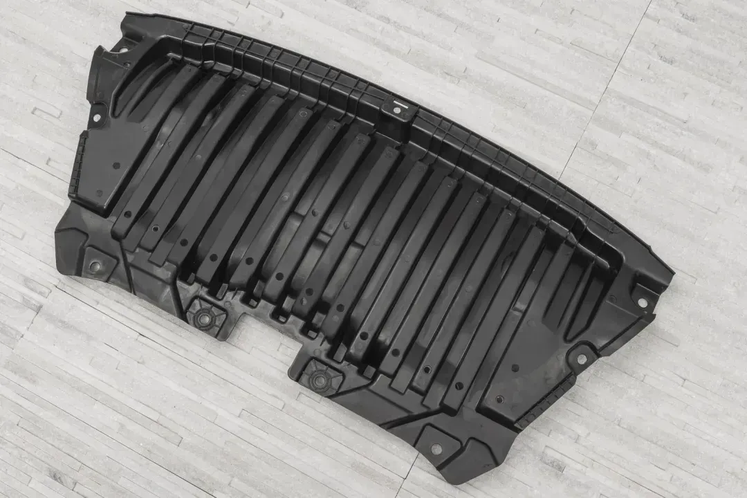 COVER, ENGINE COMP. LOWER